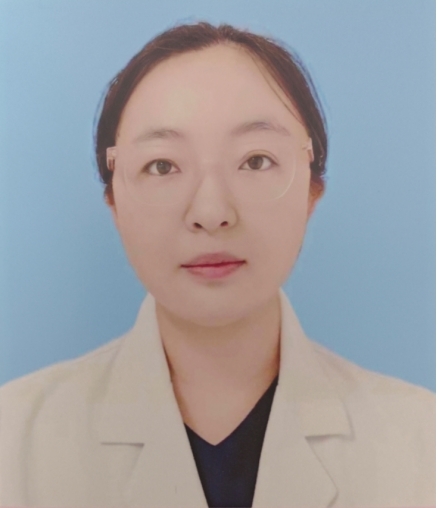 吕莹